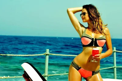 Вика романец