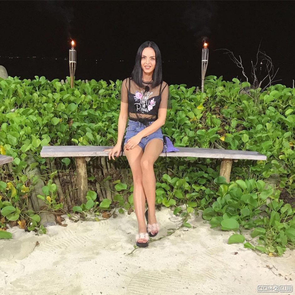 Юля ефременкова