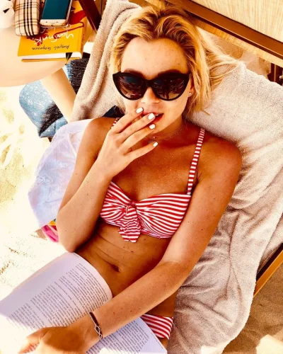 Голая Елена Николаева