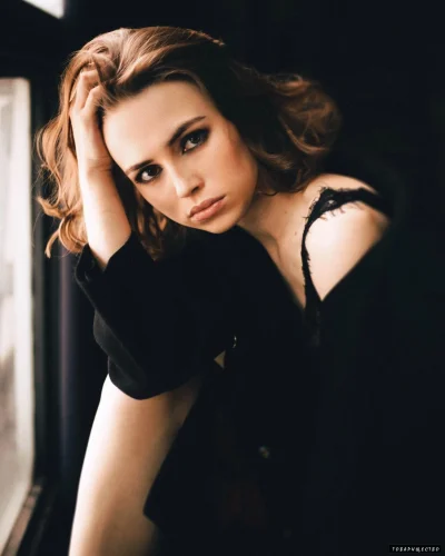 Актриса яна енжаева