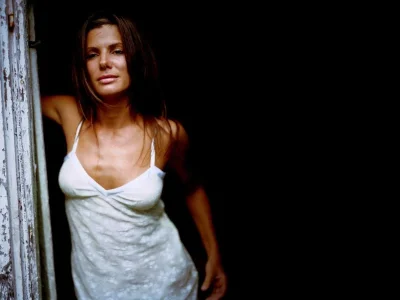 Сандра буллок топлес