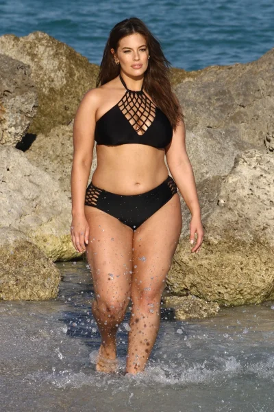 Плюс сайз эшли грэхем