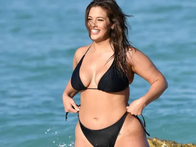 Эшли грэм бикини