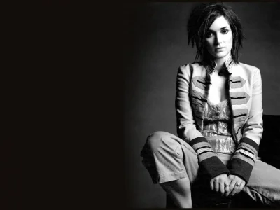 Молодая вайнона райдер