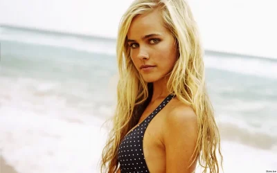 Изабель лукас максим