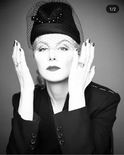 Рената литвинова