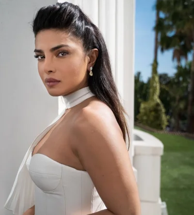 Young приянка чопра