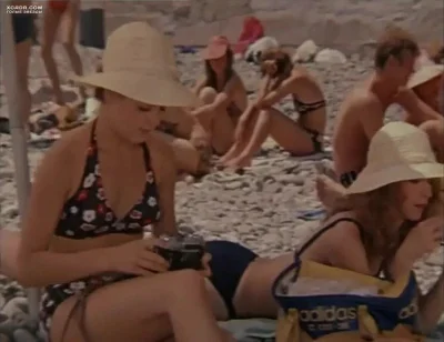 Левтова марина актриса в купальнике