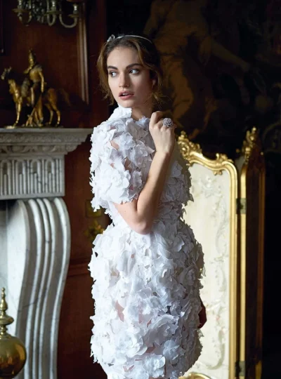 Свадебное платье модное