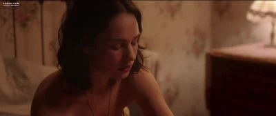 Лили джеймс постельные сцены