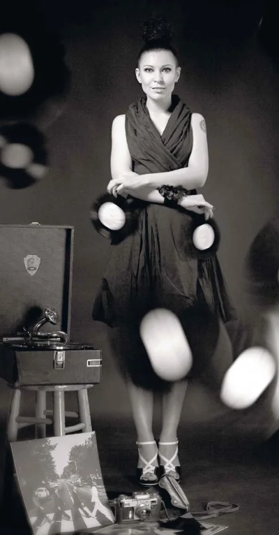 Певица елка