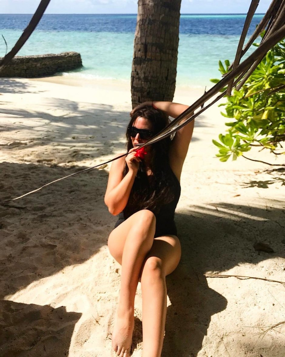 Дубцова в купальнике