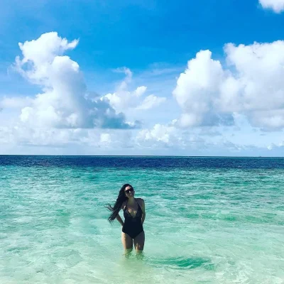 Девушка на мальдивах