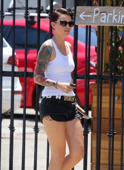 Руби роуз лангенхайм в купальнике