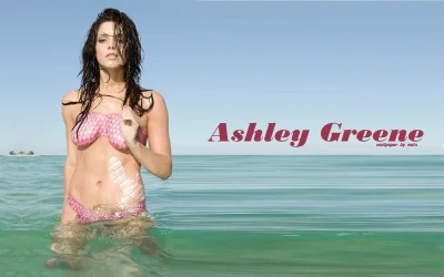 Ashley greene maxim