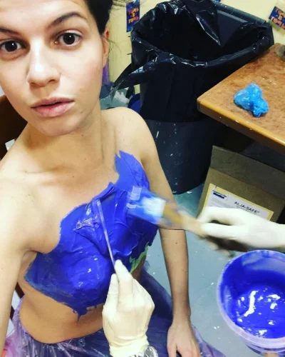 Синие краски