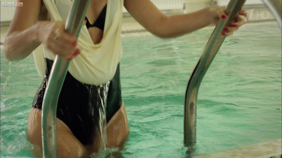 Александра флоринская в купальнике