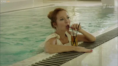 Елена захарова в купальнике