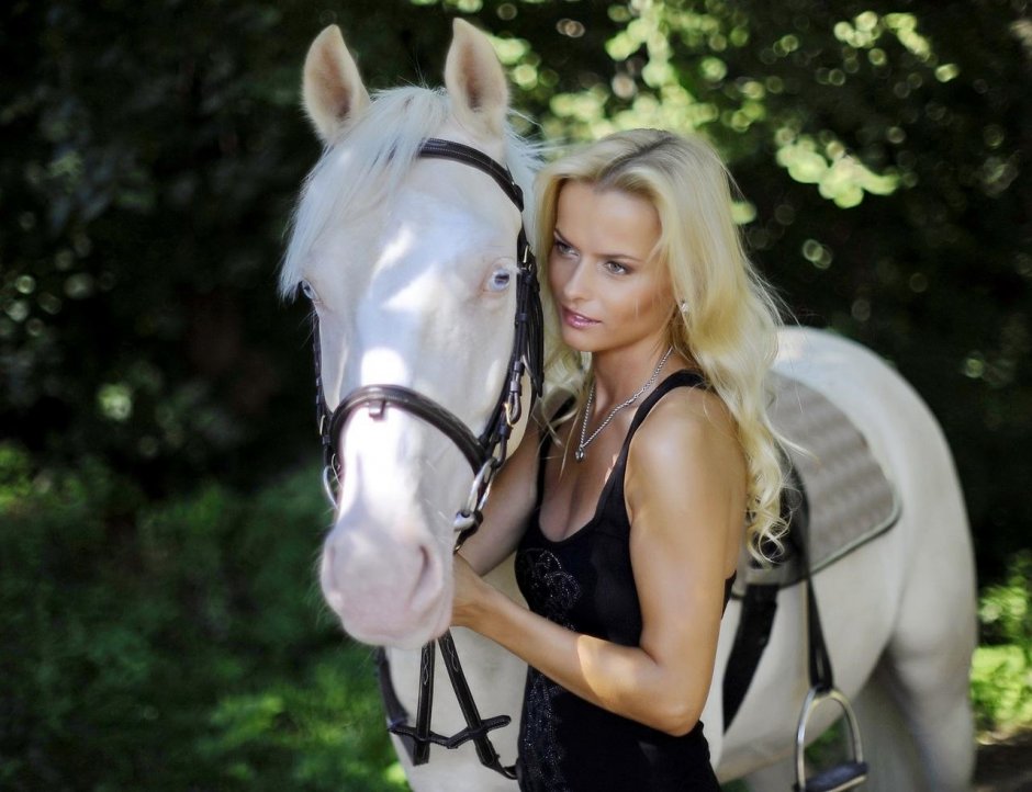 Анна лутцева