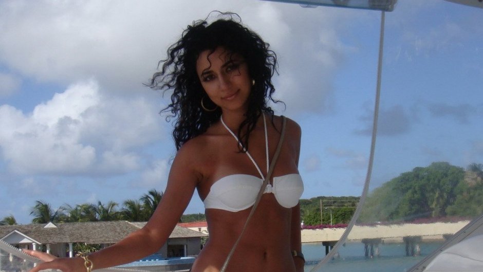 Певица зара