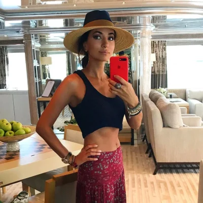 Зара певица