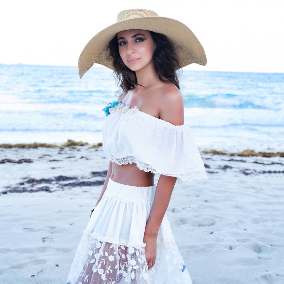 Зара певица максим