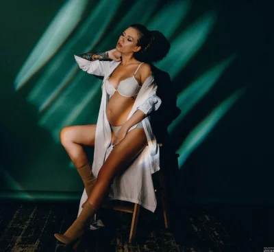 Ёлка певица в нижнем белье