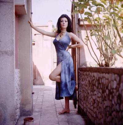 Актриса французская