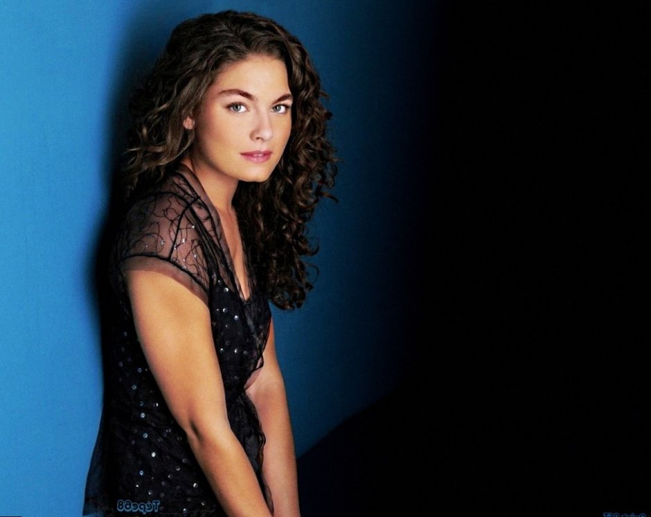 Alexa davalos