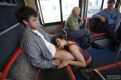 Секс автобус