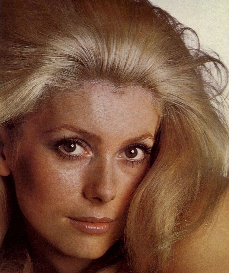 Катрин денёв