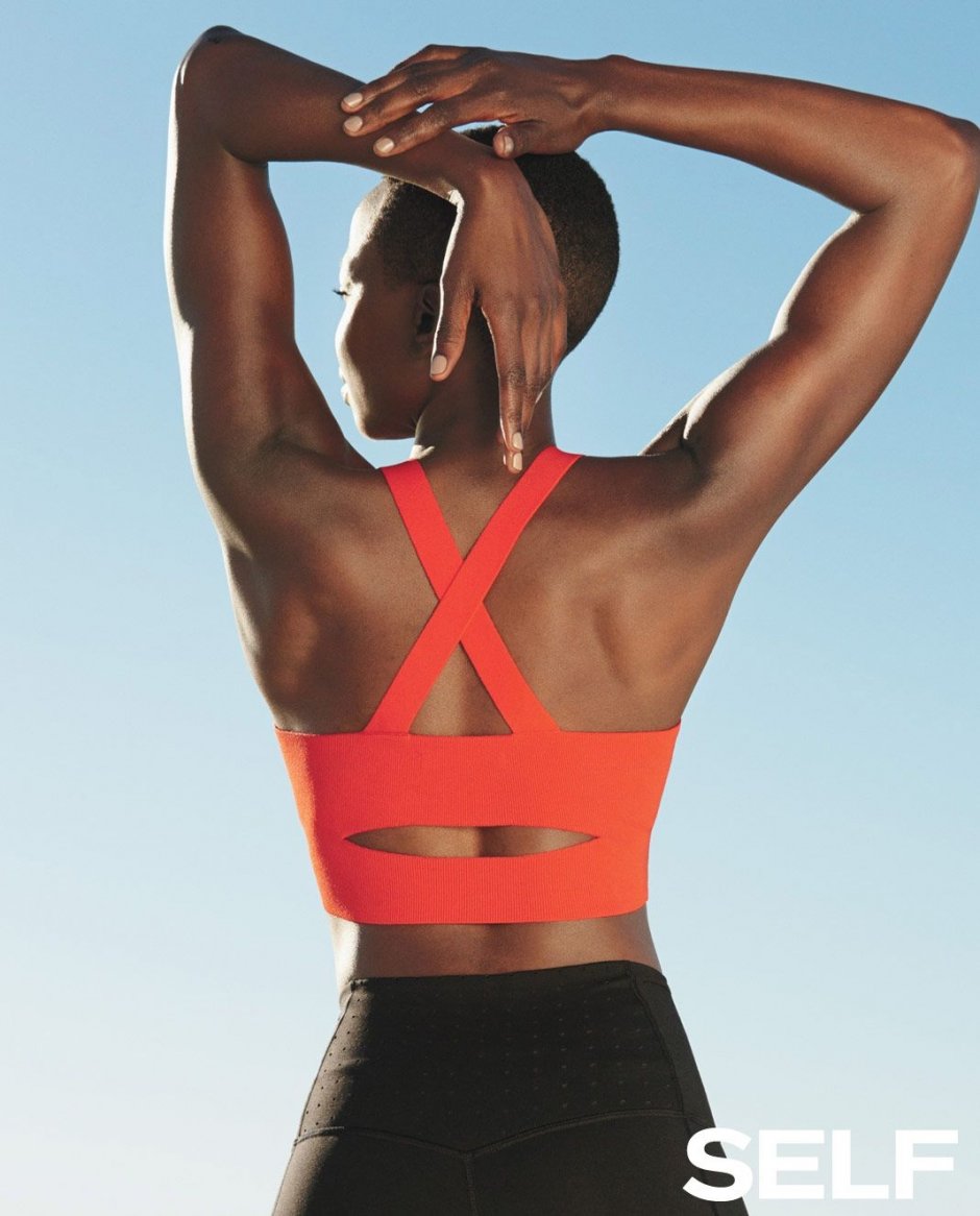 Спортивные топы