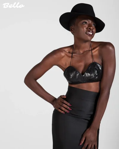 Данай гурира голая