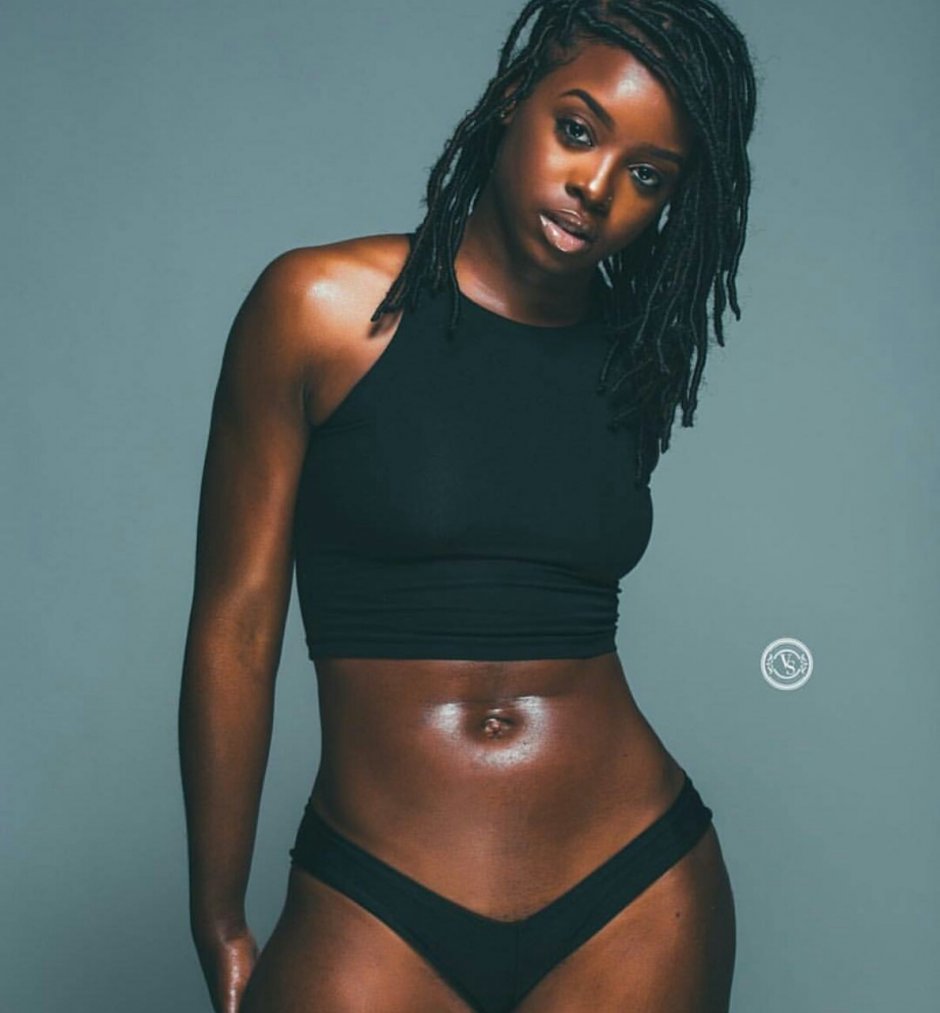 Темнокожие девушки красивые