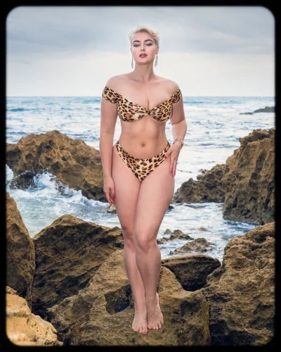 Стефания феррарио голая