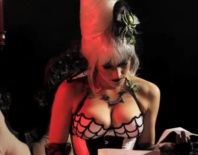 Голая Оливия Тейлор Дадли