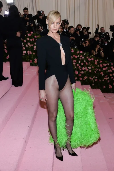 Эмбер валлетта мет гала