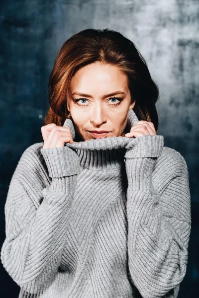 Свитер с горлом