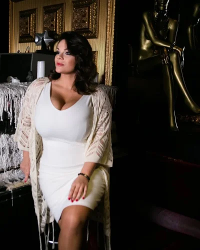 Мария мия зарринг