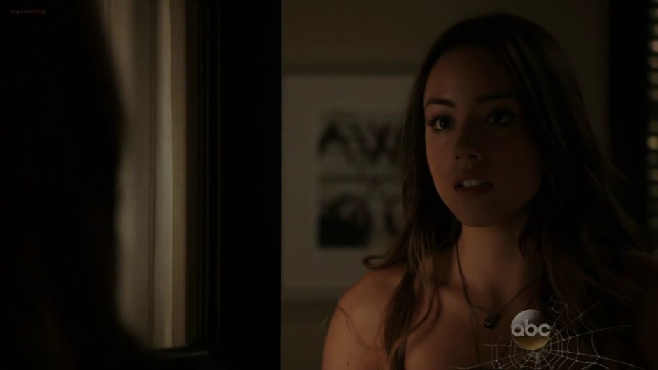 Хлоя беннет агенты щит hot