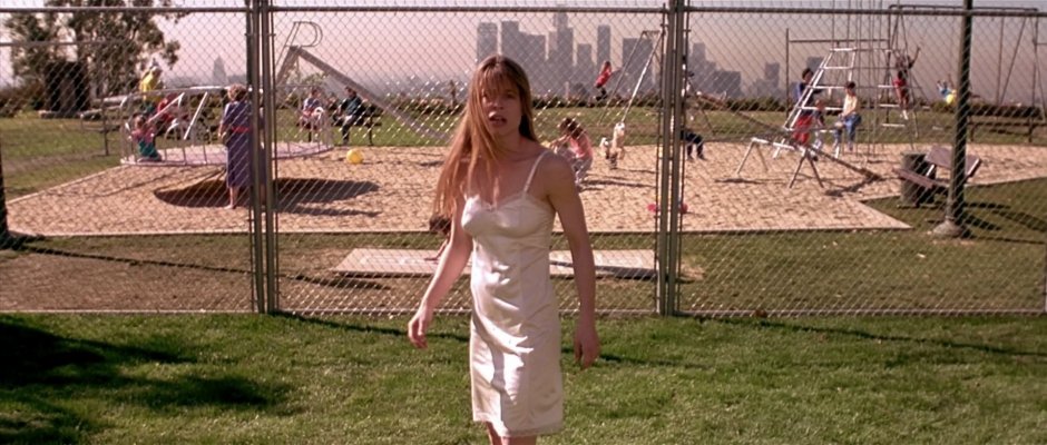 Сара коннор терминатор детская площадка