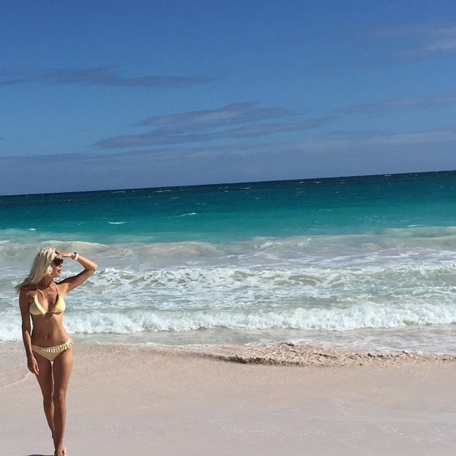 Алена шишкова в купальнике