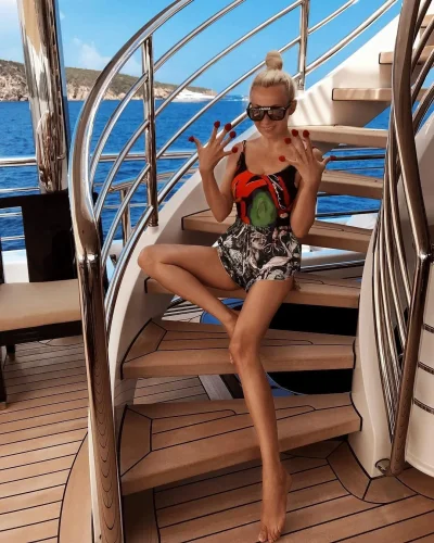 Яна рудковская в купальнике