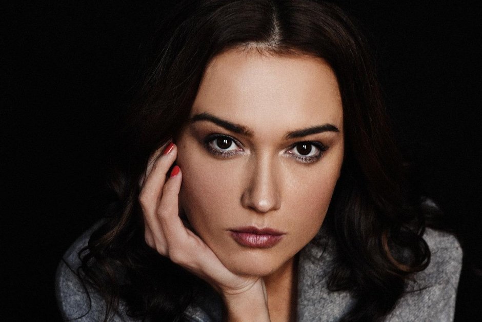 Александра булычёва