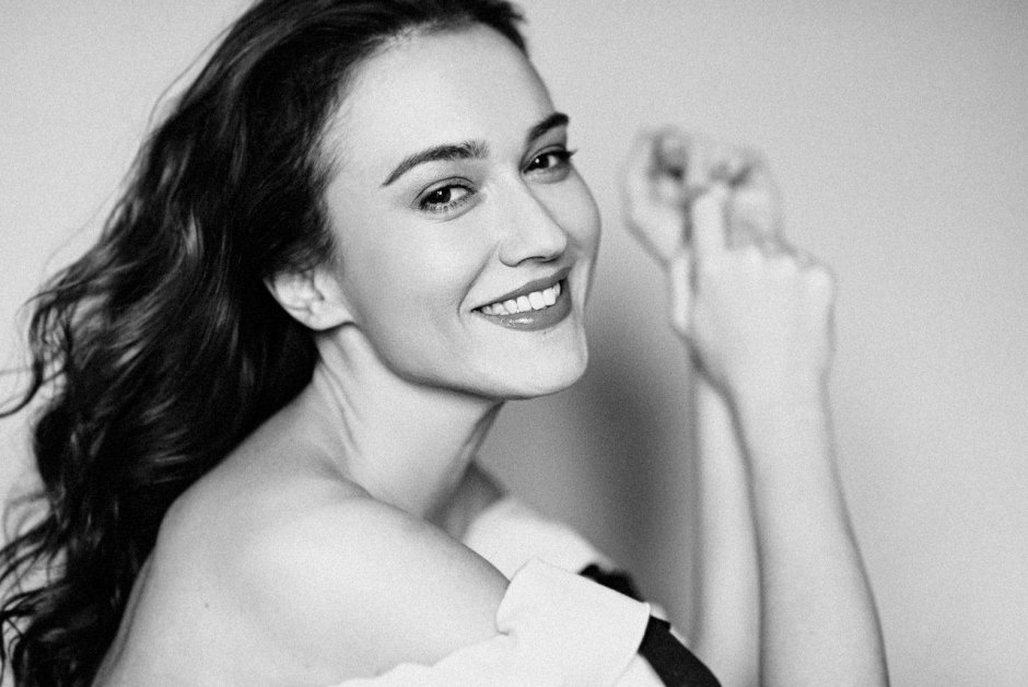 Александра булычёва