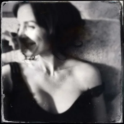 Кэрри энн мосс голая