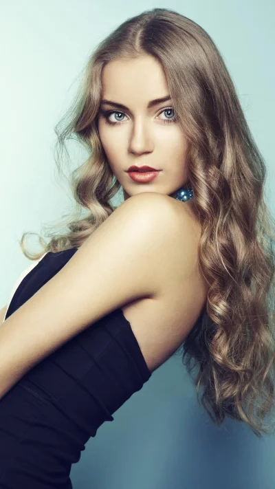 Арина постникова