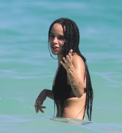 Зои кравиц слив