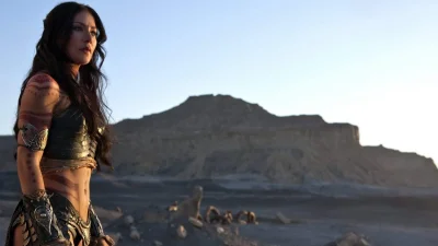 Линн коллинз дея торис