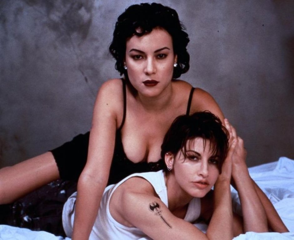 Джина гершон и дженнифер тилли